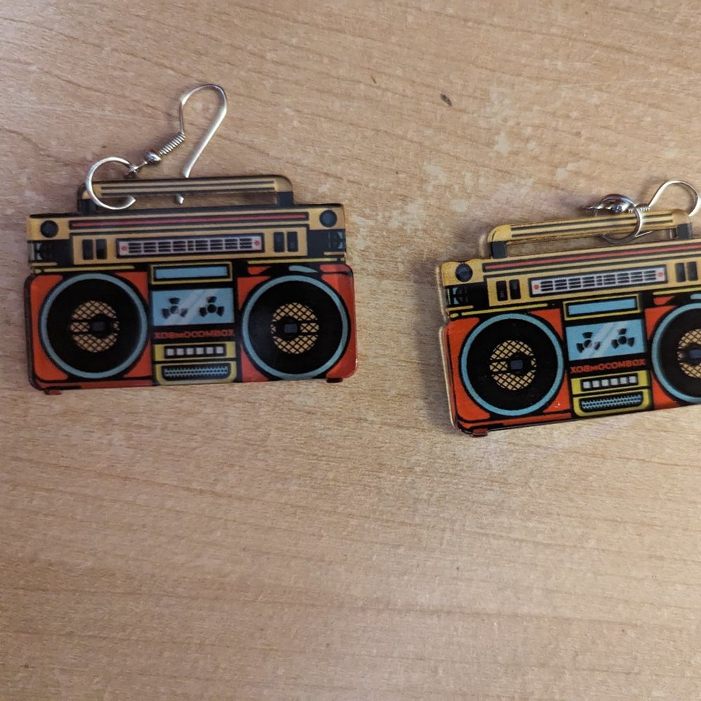Custom boombox - hip hop earrings! Fab!